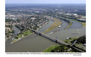 Luftaufnahme mit Friedrich-Ebert-Brücke