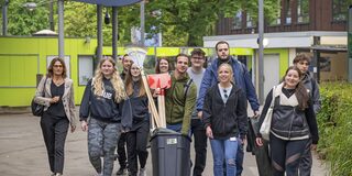 Städtische Auszubildende erneut im Duisburger Zoo aktiv