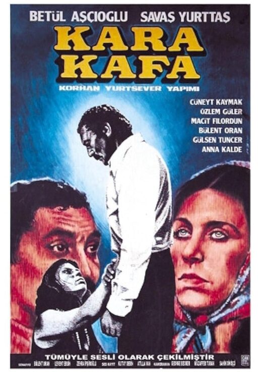 Plakat von KARA KAFA: oben in gelben Großbuchstaben der Titel des Films, darunter rechts und links zwei Gesichter. rechts das Gesicht enier Frau, die nach oben schaut, links ein Mann. Davor in der Mitte in schwarz weiß ein Mann der auf eine Frau hinabschaut